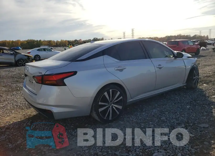 1N4BL4CV7LC135063 Photo# 3