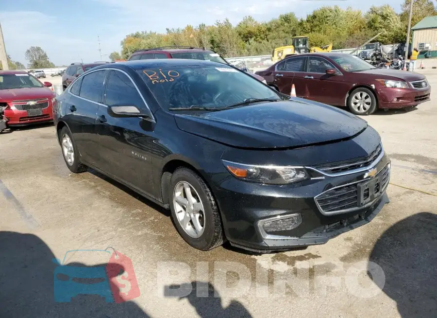 1G1ZB5ST0HF137950 Photo# 4