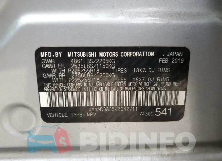 JA4AD3A35KZ042711 Photo# 13
