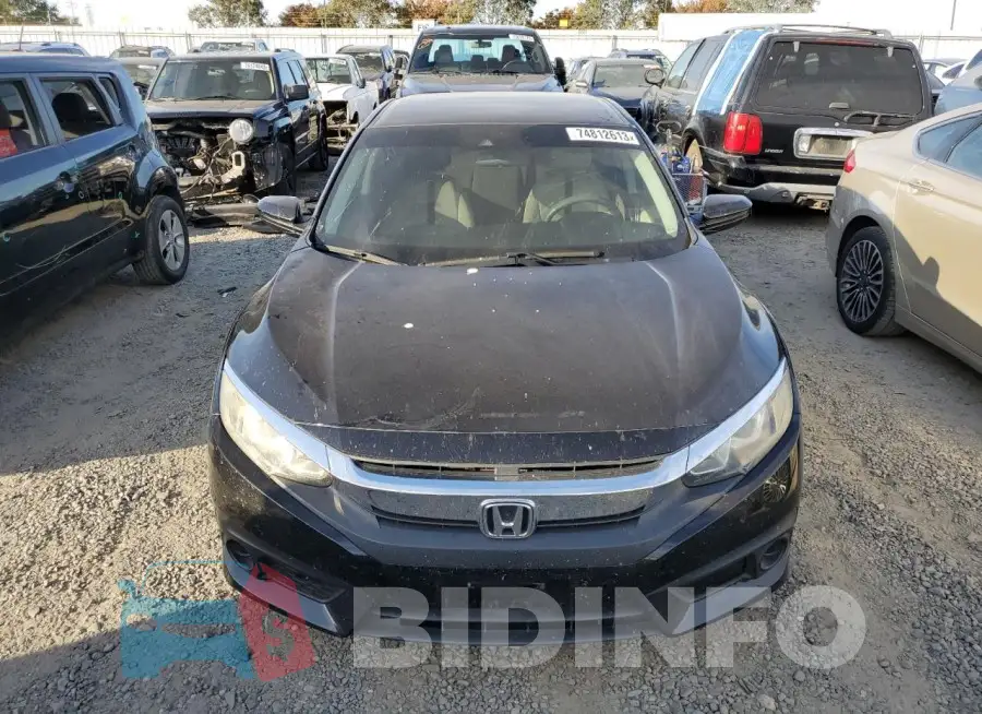 19XFC2F65GE029536 Photo# 5