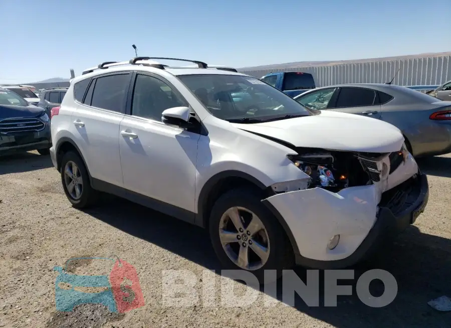JTMWFREV6FD069472 Photo# 4