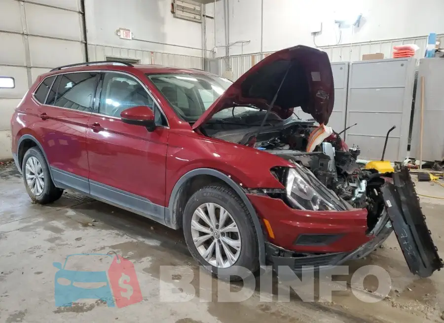 3VV3B7AX6KM153642 Photo# 4