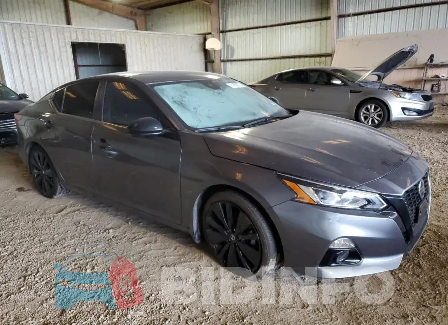 1N4BL4CV5NN415314 Photo# 4
