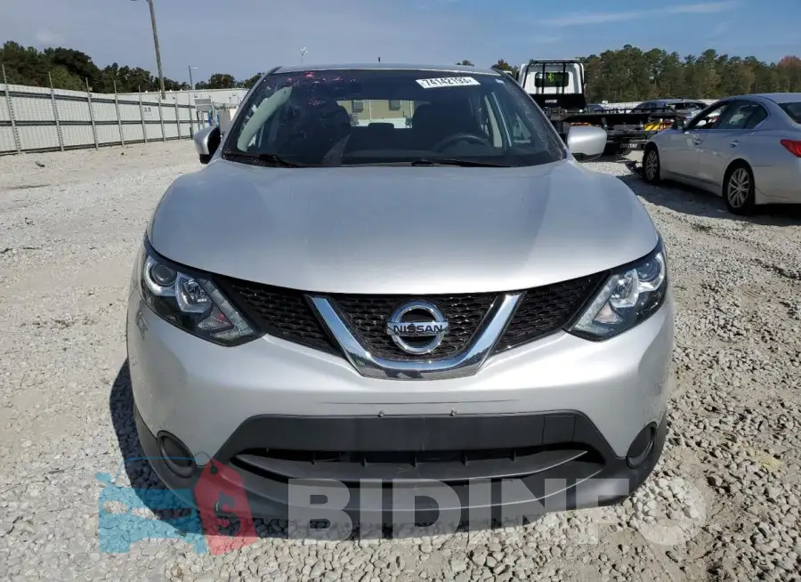 JN1BJ1CR8HW106083 Photo# 5