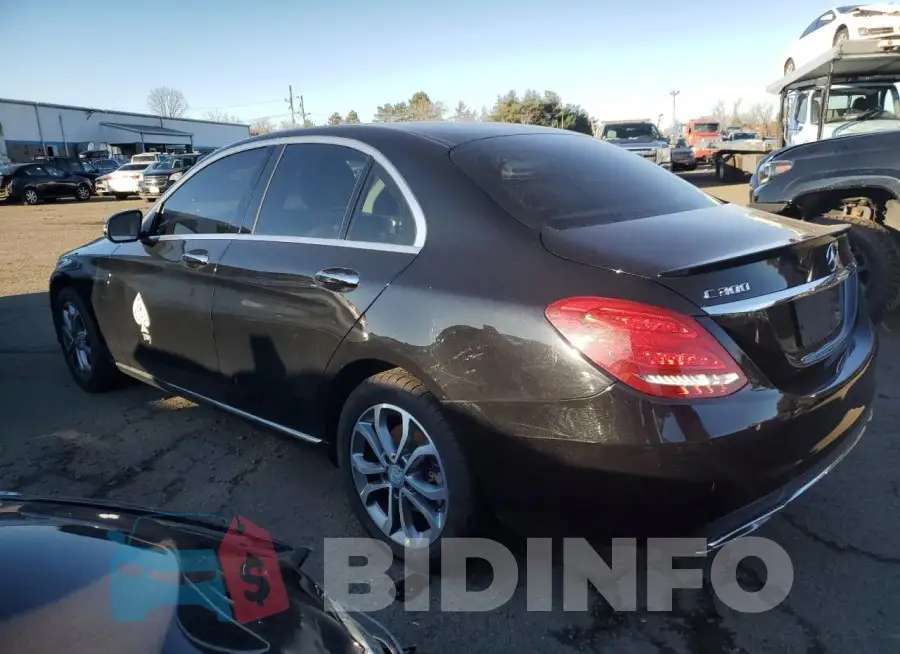 WDDWF4KBXGR138767 Photo# 2