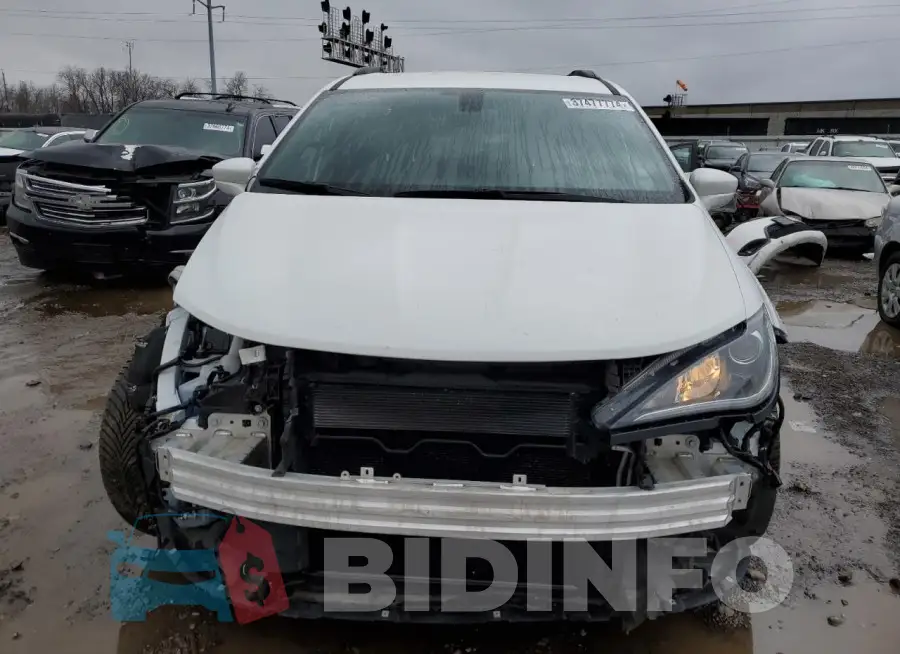 2C4RC1FG0JR188423 Photo# 5