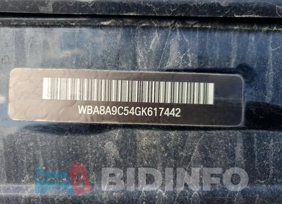 WBA8A9C54GK617442 Photo# 13