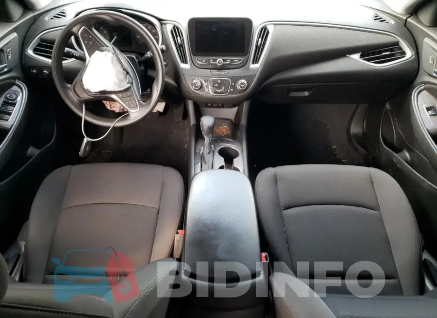 1G1ZB5ST3NF215861 Photo# 8