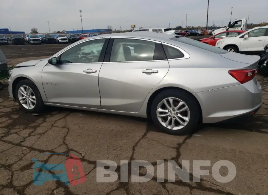 1G1ZD5ST6JF130937 Photo# 2