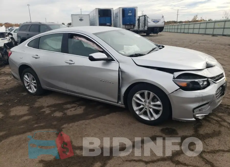 1G1ZD5ST6JF130937 Photo# 4