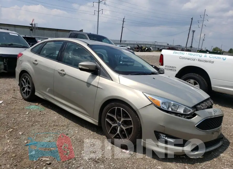 1FADP3F21GL233472 Photo# 4