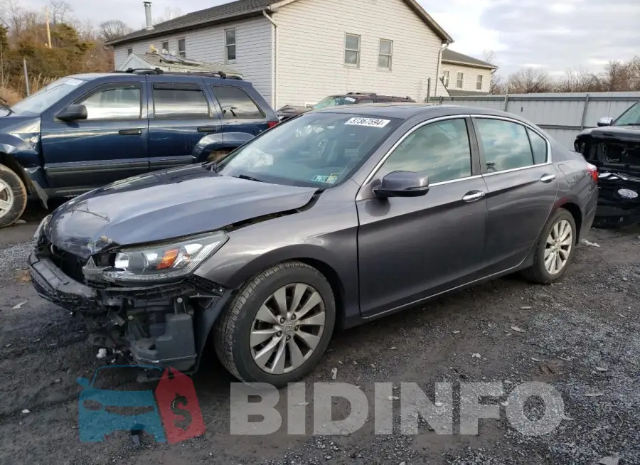 1HGCR2F85FA116214 Photo# 1