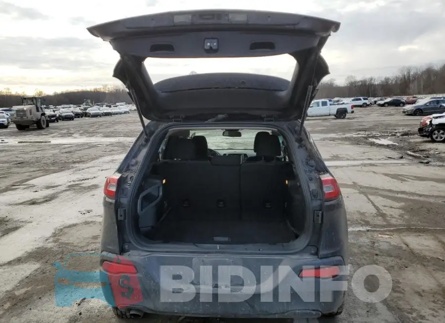 1C4PJMCB3FW693989 Photo# 6