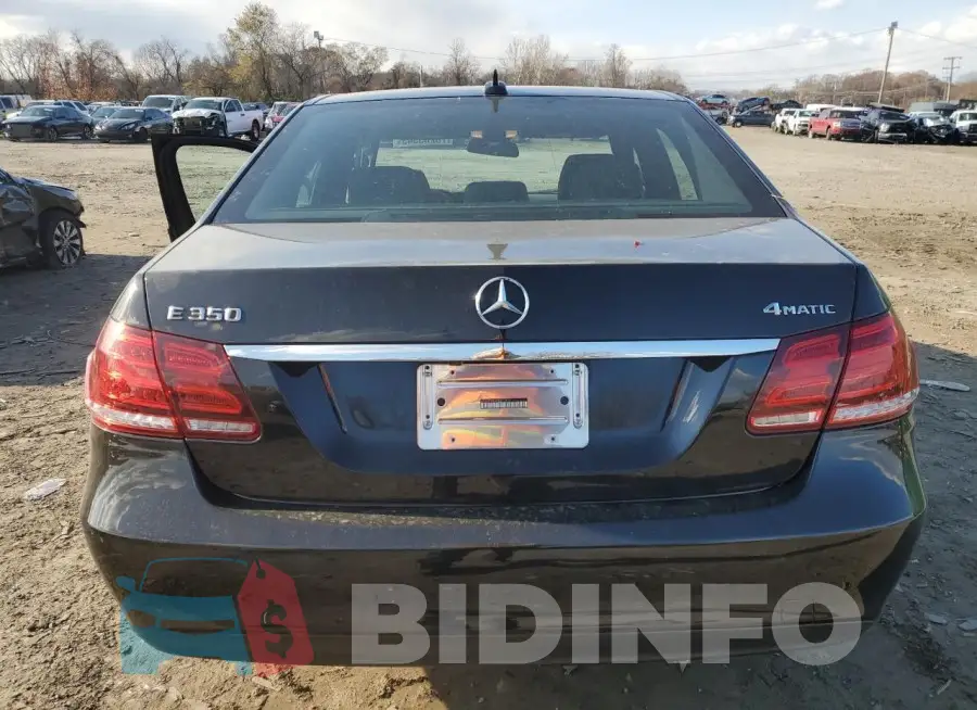 WDDHF8JB4FB111850 Photo# 6