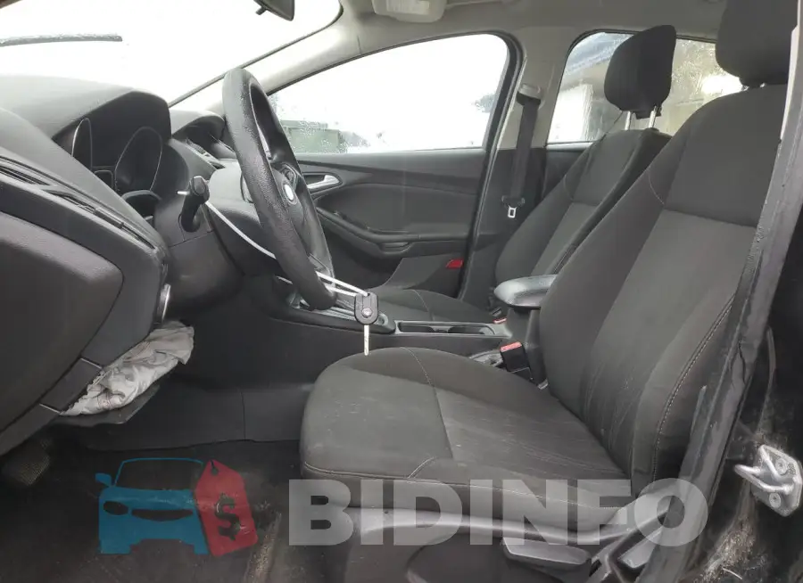 1FADP3F2XJL324313 Photo# 7