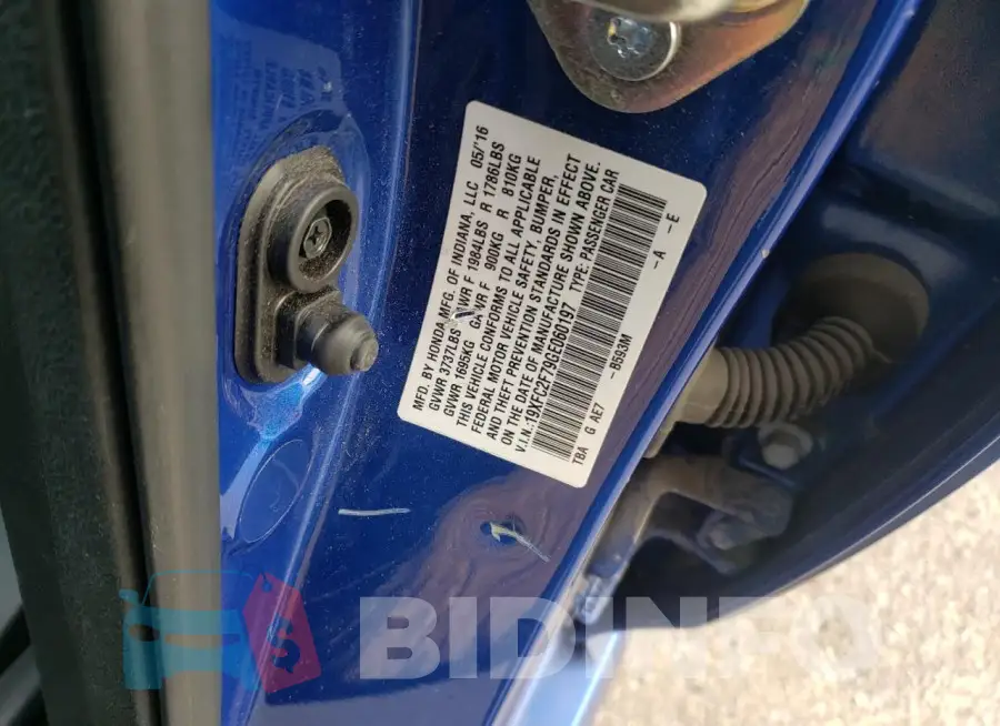 19XFC2F79GE060197 Photo# 12