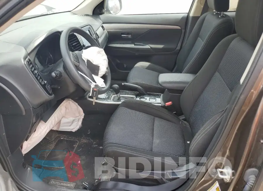 JA4AD2A37JZ035929 Photo# 7