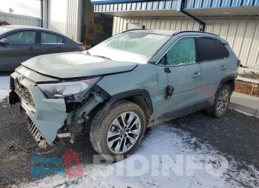 2T3A1RFV3KW024462 Photo# 1