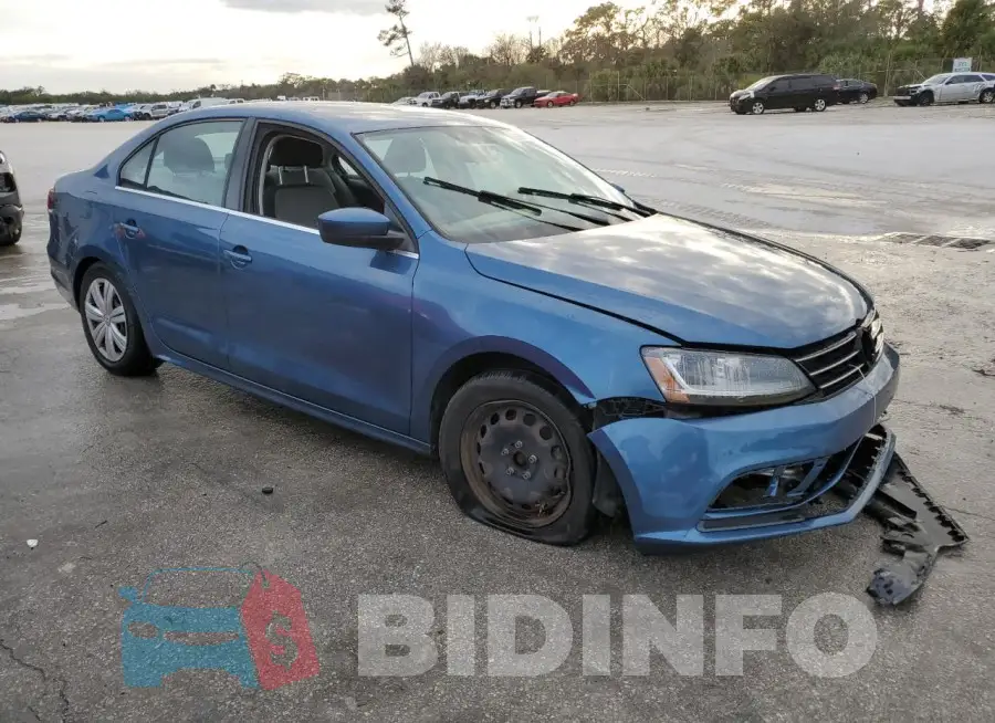 3VW2B7AJ4HM255873 Photo# 4