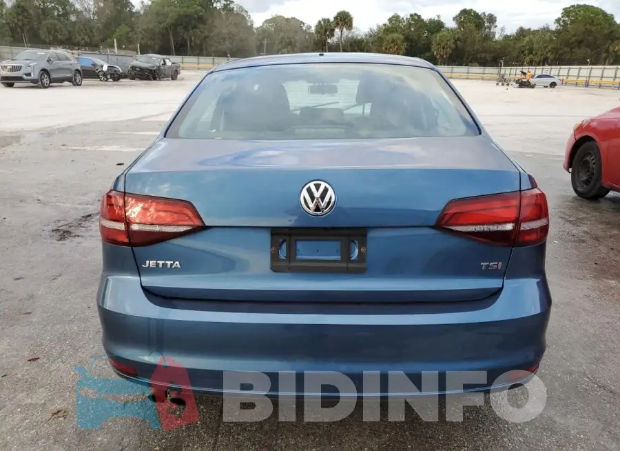 3VW2B7AJ4HM255873 Photo# 6