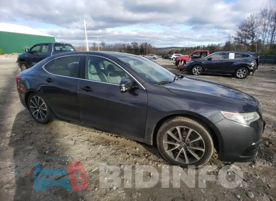 19UUB2F56FA016847 Photo# 4
