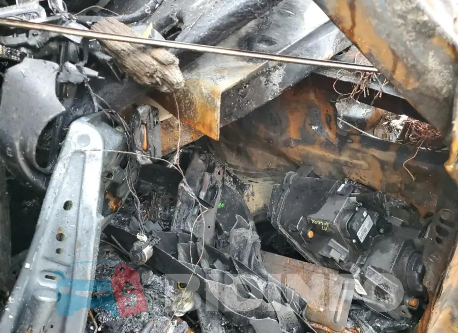 1C4RJFCG6JC158374 Photo# 8
