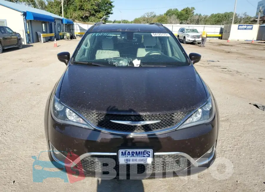 2C4RC1BG2HR771883 Photo# 5