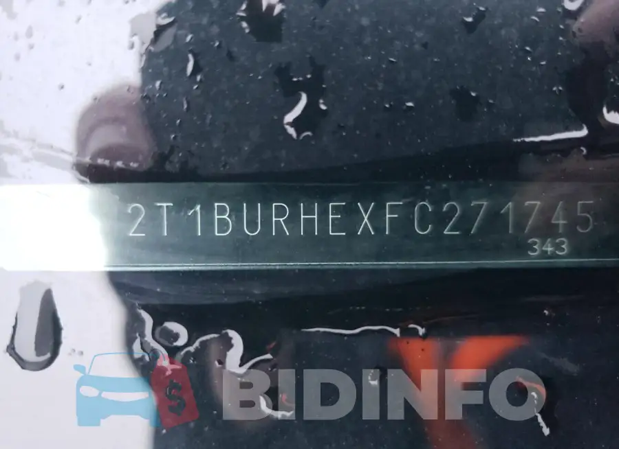 2T1BURHEXFC271745 Photo# 12