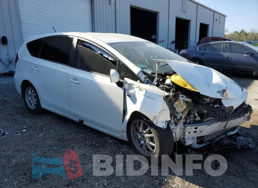 JTDZN3EU3FJ026813 Photo# 4