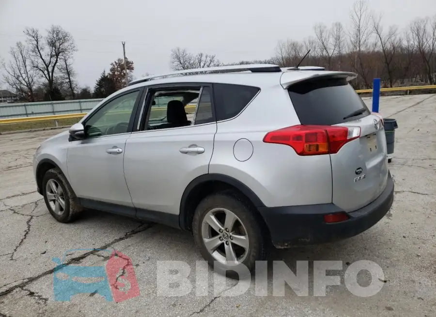 JTMRFREV9FD101490 Photo# 2