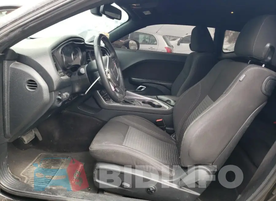 2C3CDZAGXJH262837 Photo# 7