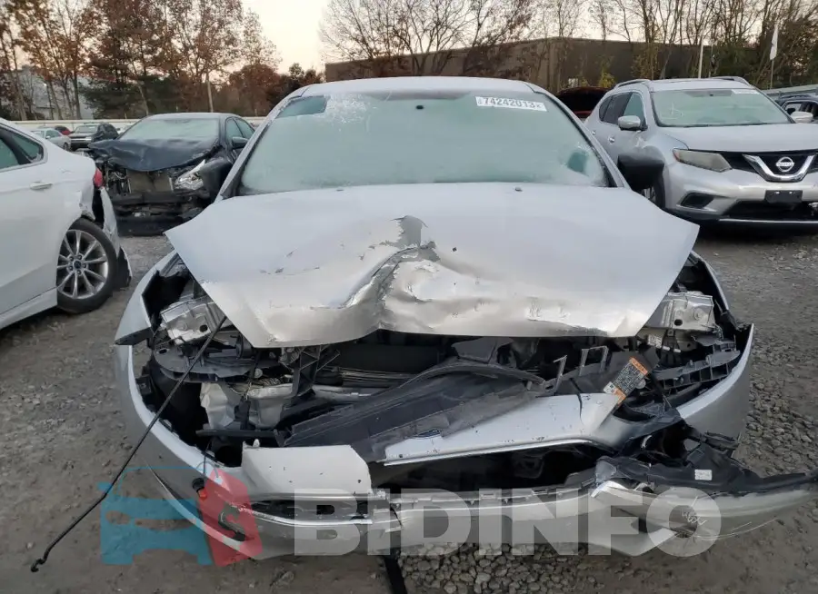 1FADP3E27GL387430 Photo# 5