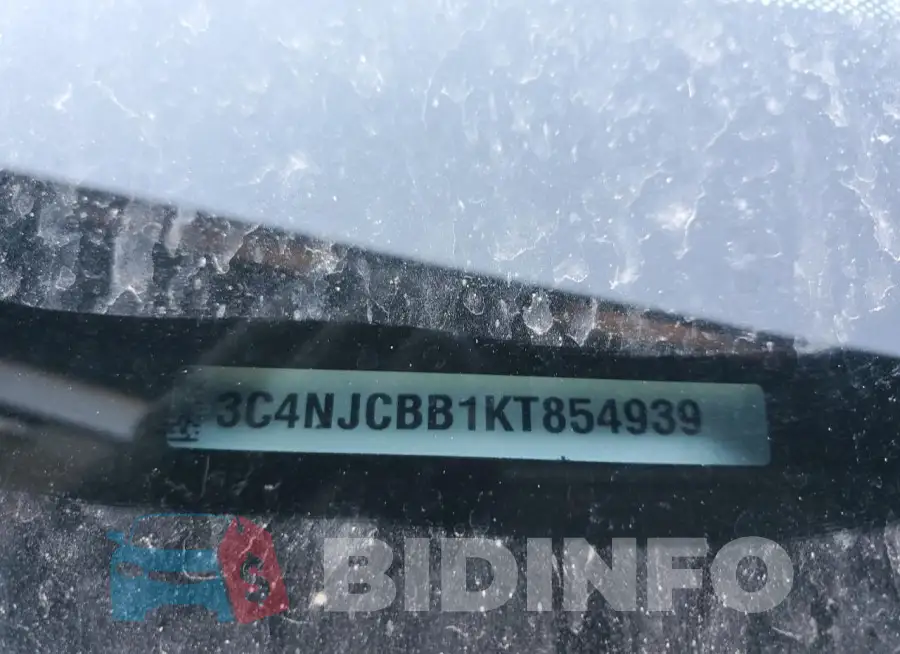 3C4NJCBB1KT854939 Photo# 13