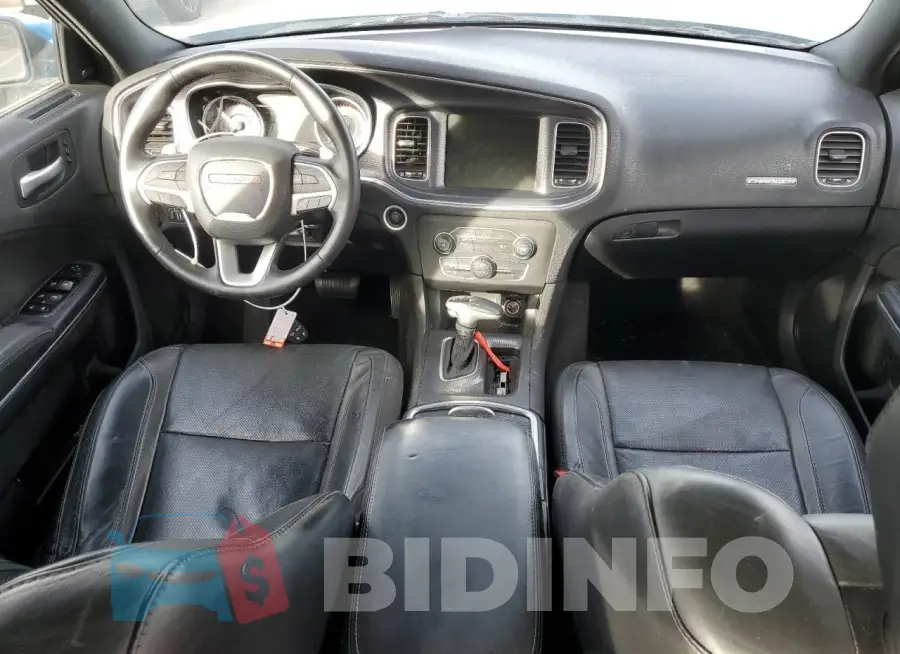 2C3CDXCT2FH923847 Photo# 8