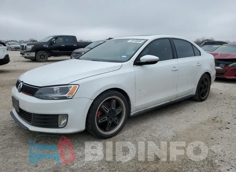 3VW4S7AJ2FM265050 Photo# 1