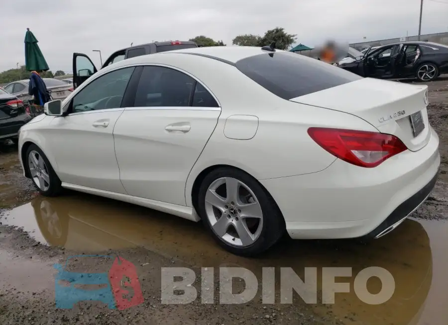 WDDSJ4EB2JN620236 Photo# 2
