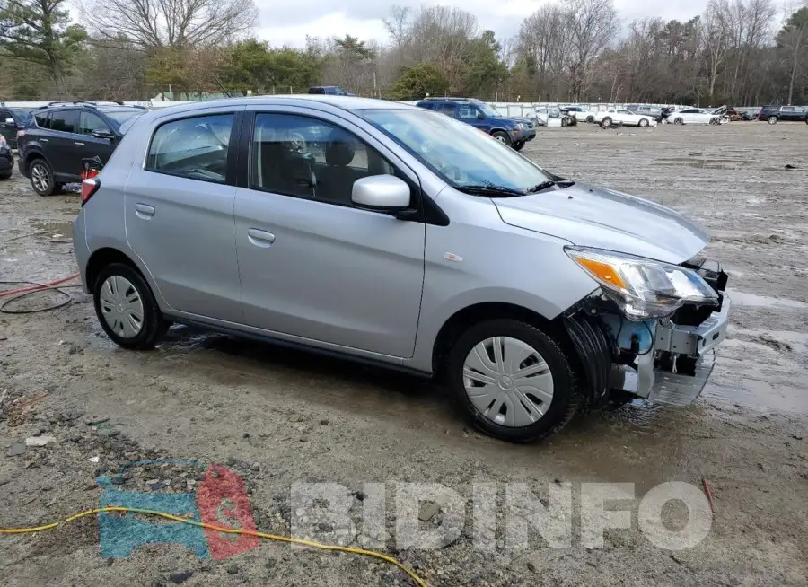 ML32AUHJ3MH009943 Photo# 4