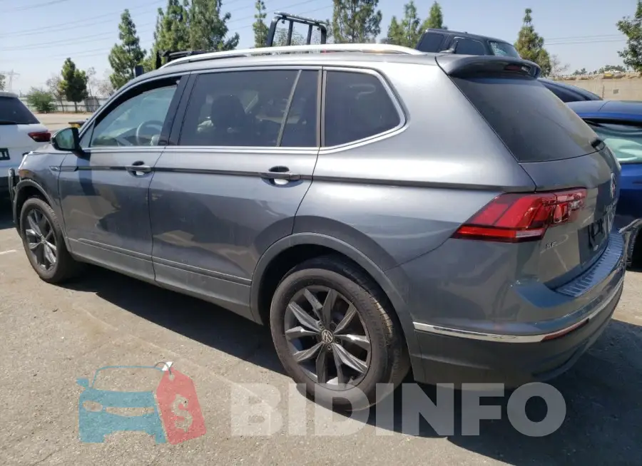 3VV3B7AX7NM096372 Photo# 2