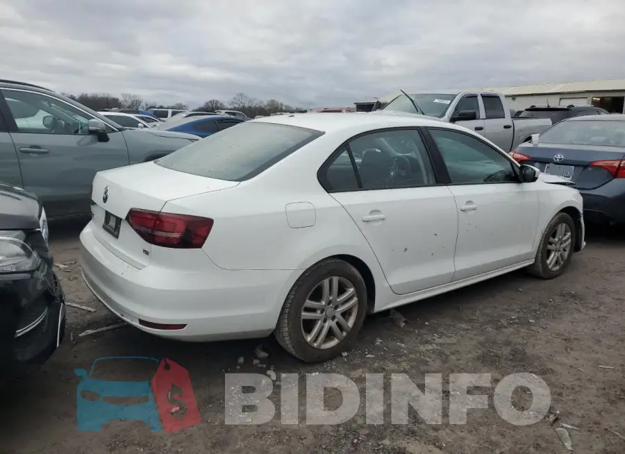 3VW2B7AJXJM234547 Photo# 3