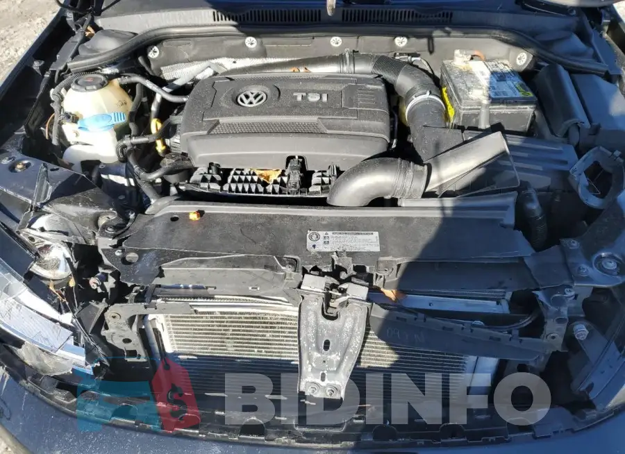3VWD17AJ7JM219967 Photo# 11