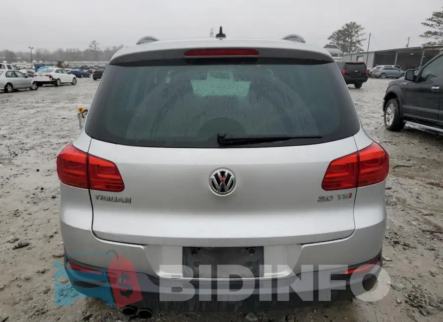 WVGAV7AX7FW610828 Photo# 6