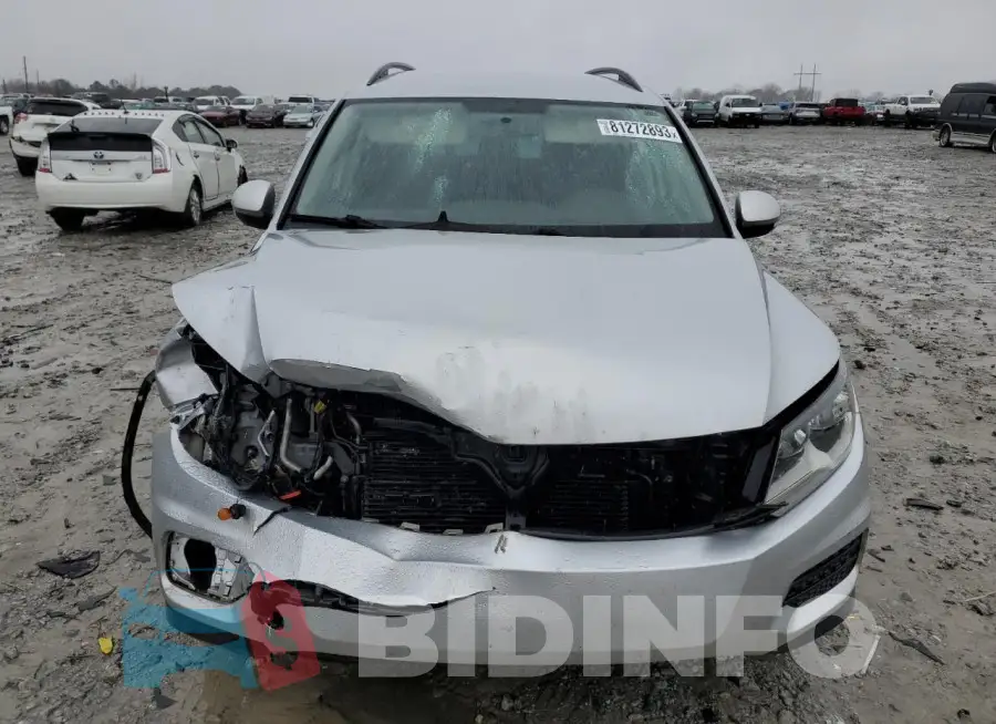 WVGAV7AX7FW610828 Photo# 5