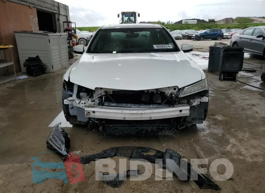 19UUB2F54FA016491 Photo# 5