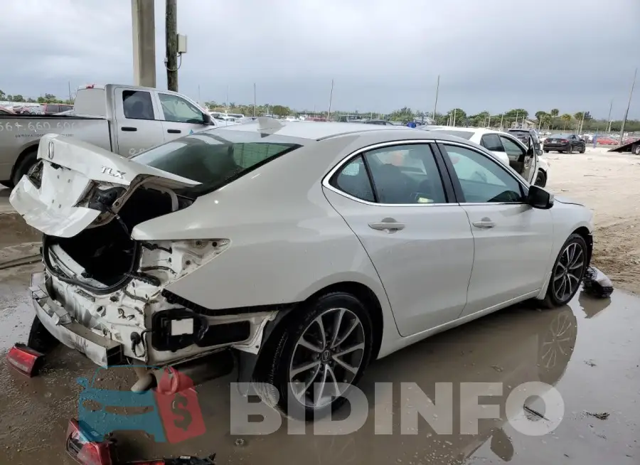 19UUB2F54FA016491 Photo# 3