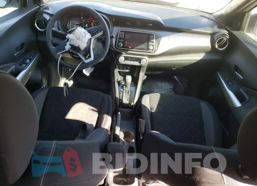3N1CP5CU9JL505000 Photo# 8