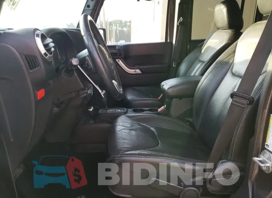 1C4BJWFG5GL179867 Photo# 7