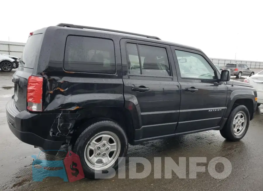 1C4NJPBB8FD145833 Photo# 3