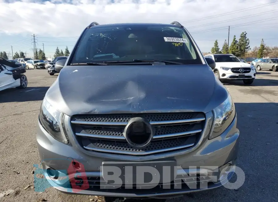 WD4PG2EE6J3501491 Photo# 5