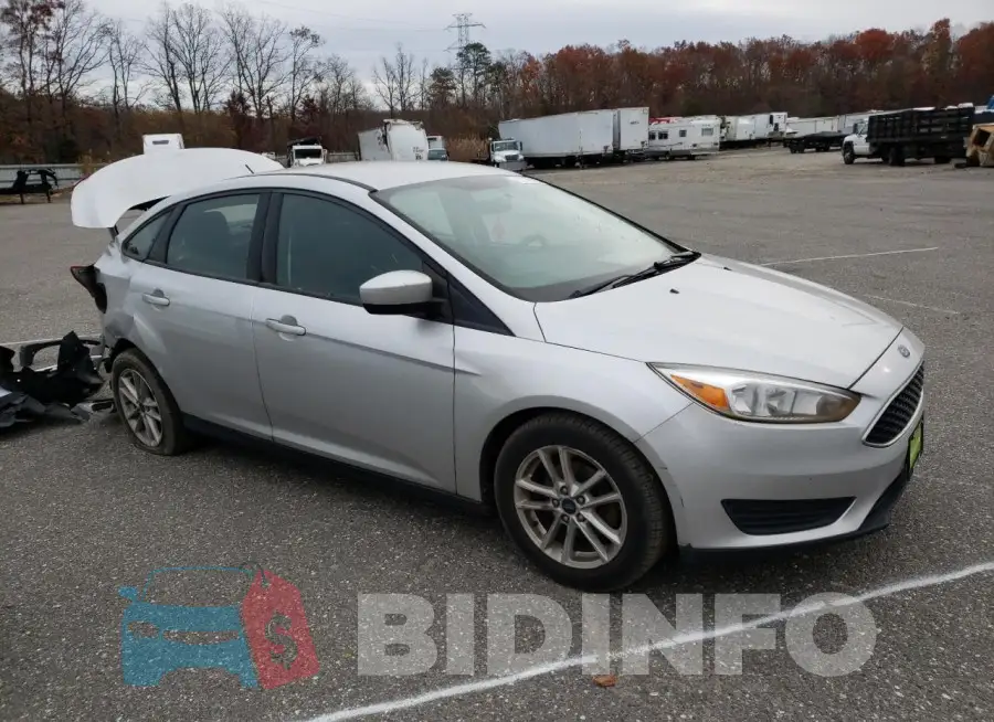 1FADP3F20JL316639 Photo# 4