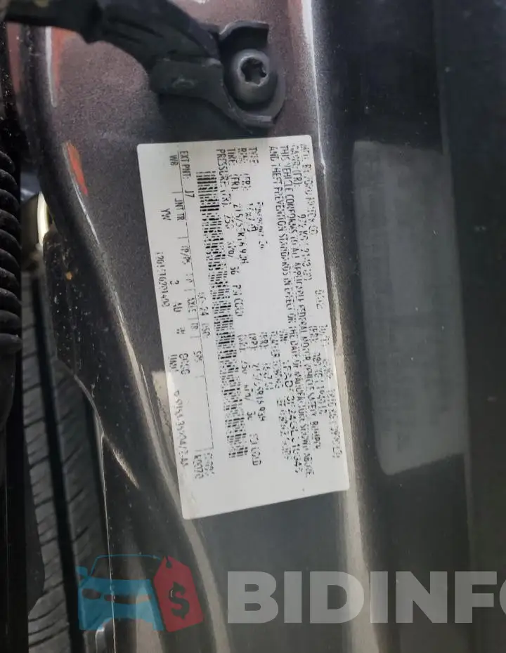 1FADP3F24GL210946 Photo# 12
